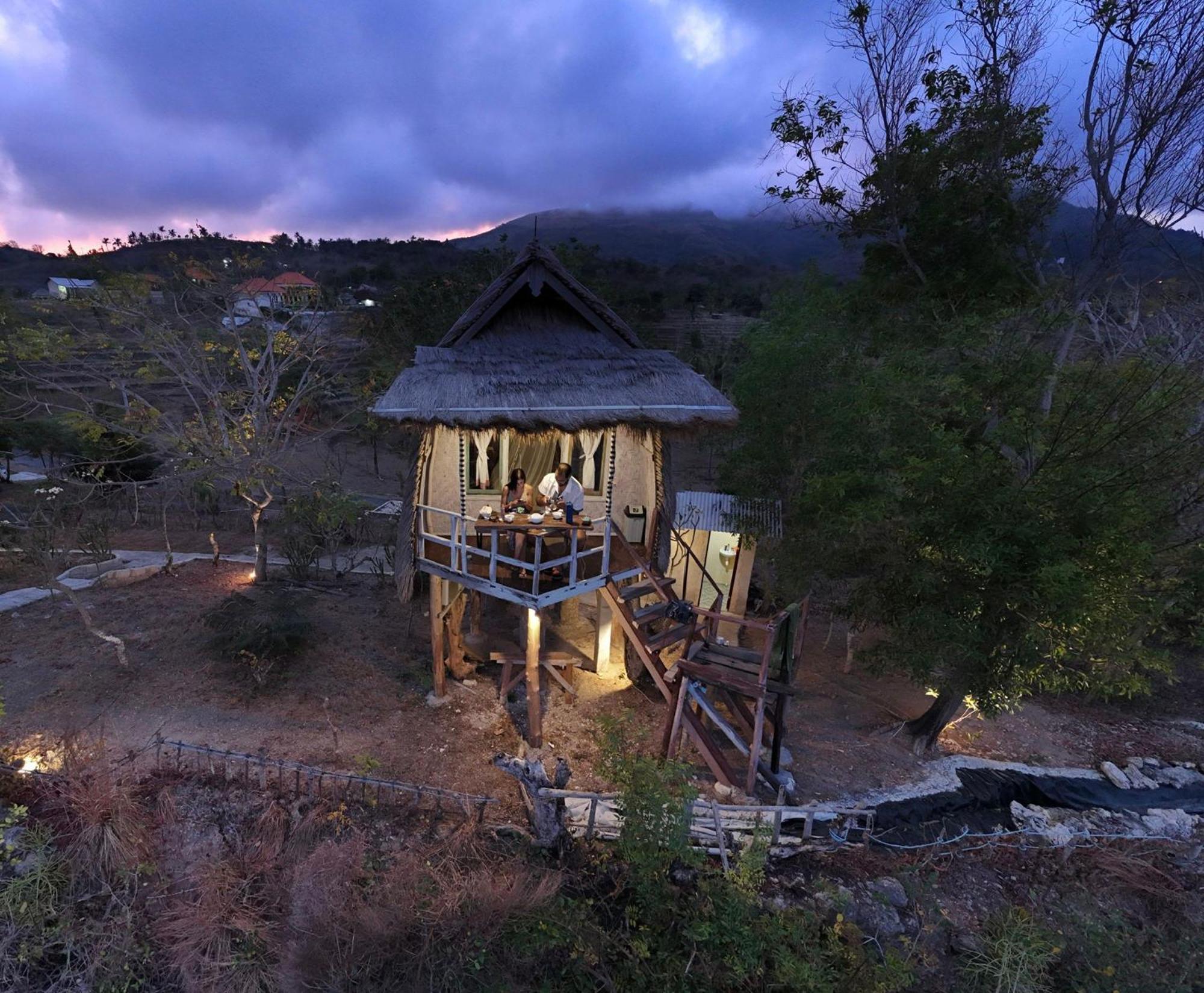Tanglad Eco-Tourist Dreamstay Treehouse מראה חיצוני תמונה