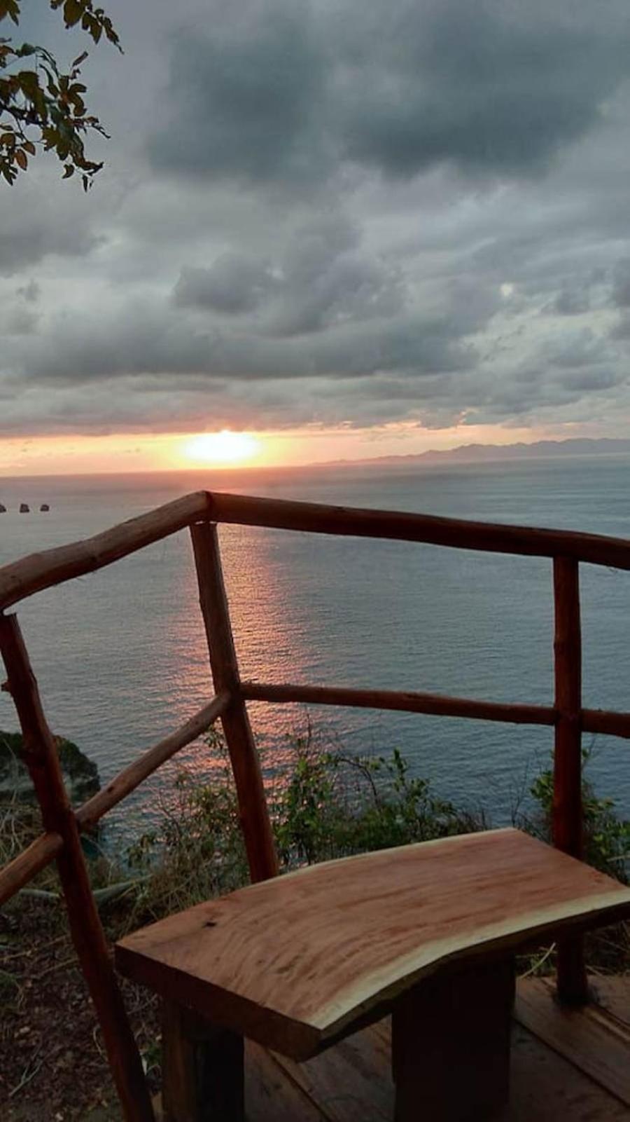 Tanglad Eco-Tourist Dreamstay Treehouse מראה חיצוני תמונה